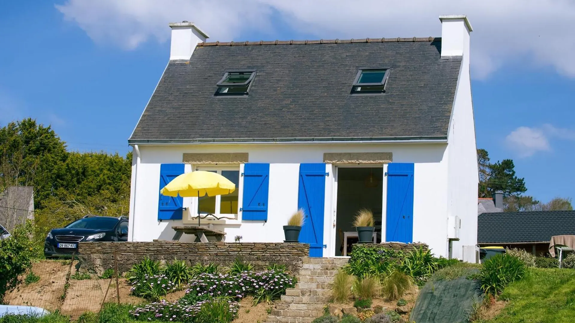 Holiday Home With Sea Views, Roscanvel